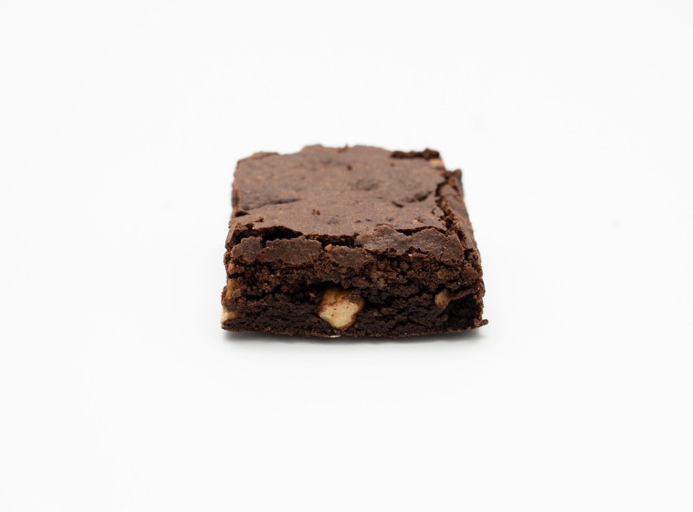 Brownie con Nocciole 8 pezzi