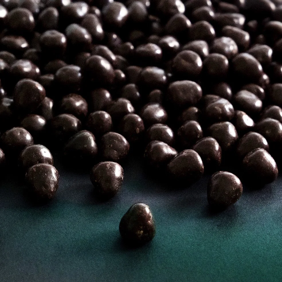 Menta & Cioccolato - Dragée dalla forma irregolare con gelée alla menta piperita piemontese 250 g