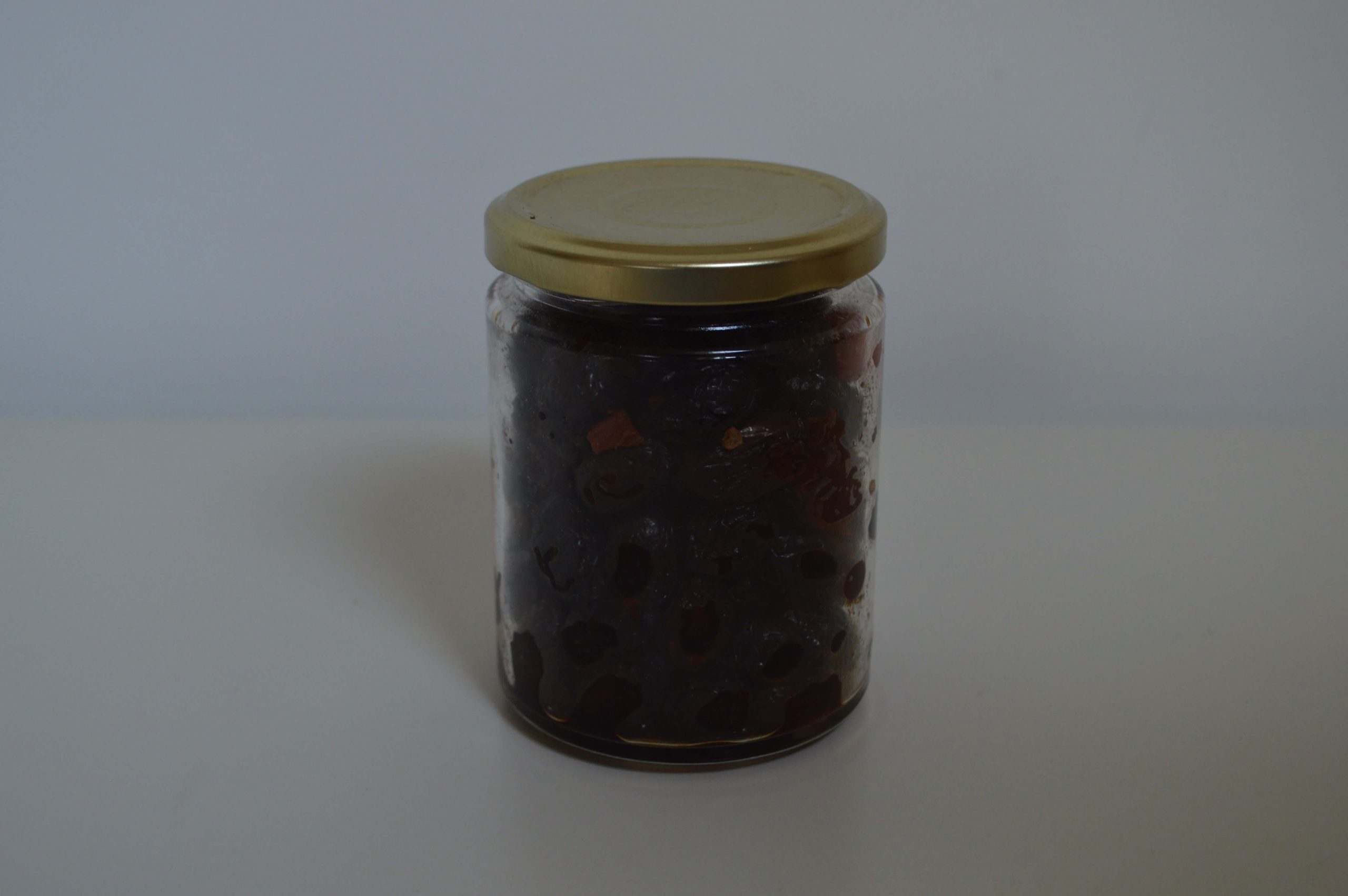 OLIVE NERE CON POMODORO SECCO