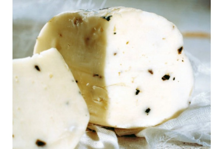 Caciotta Mista con Tartufo